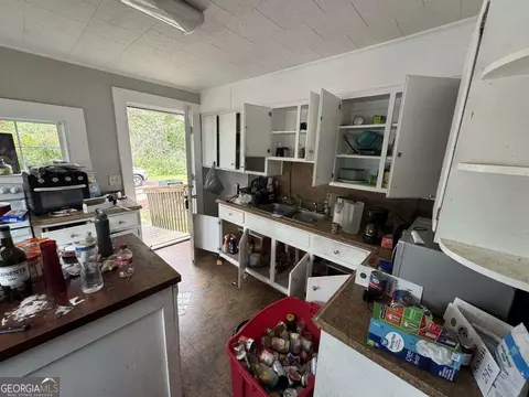 Kitchen - 771 E Currahee St, Toccoa, GA 30577 photo 1 of 1