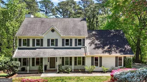 4362 Karls Gate Dr, Marietta, GA 30068
