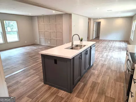 Kitchen - 2099 Susie Baker Rd NE, Townsend, GA 31331 photo 1 of 3