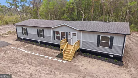 Exterior - 2099 Susie Baker Rd NE, Townsend, GA 31331 photo 2 of 6