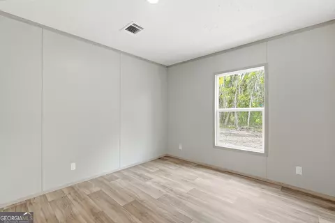 Bedroom - 2099 Susie Baker Rd NE, Townsend, GA 31331 photo 2 of 3