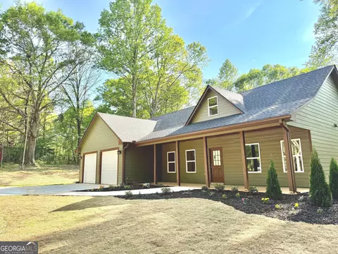 921 Silver Dollar Rd, Maysville, GA 30558