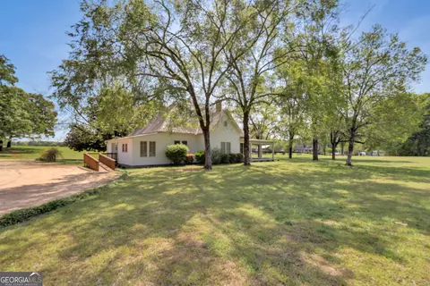 Exterior - 1635 Highway 36 E, Jackson, GA 30233 photo 7 of 24