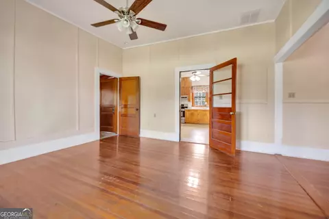 Living - 1635 Highway 36 E, Jackson, GA 30233 photo 5 of 5