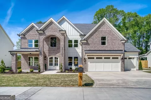 936 Cooper Rd, Grayson, GA 30017