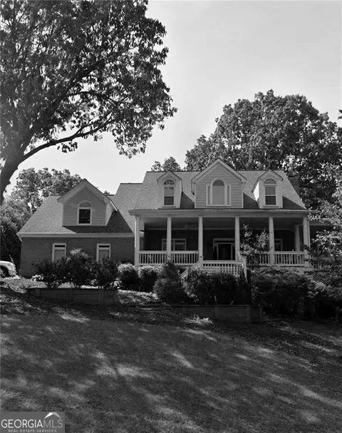 2936 Summitop Rd NE, Marietta, GA 30066