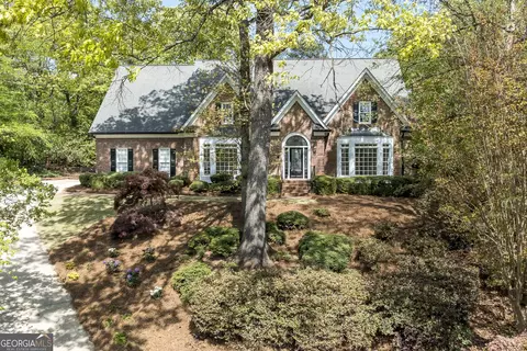 2184 Brooke Farm Ct, Dunwoody, GA 30338