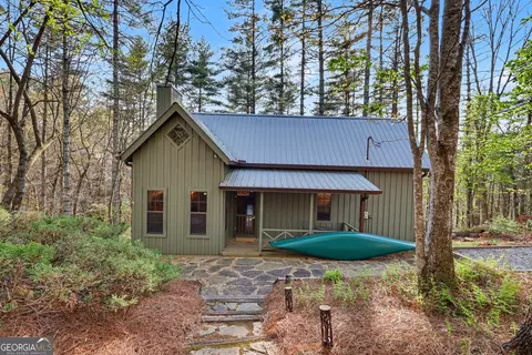 604 Tame Turkey Rd, Lakemont, GA 30552
