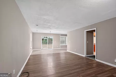 Living - 2729 Caribou Cts, Morrow, GA 30260 photo 1 of 4