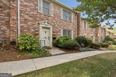 1471 Leafmore Rdg, Decatur, GA 30033