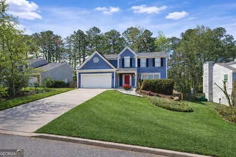 10020 Feather Sound Ct, Alpharetta, GA 30022