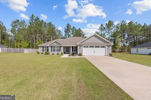 335 Tallulah Bnd, Ellabell, GA 31308