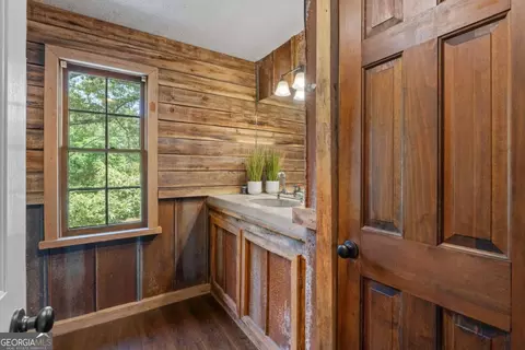 Bath - 112 Brannon Rd, Buchanan, GA 30113 photo 6 of 8
