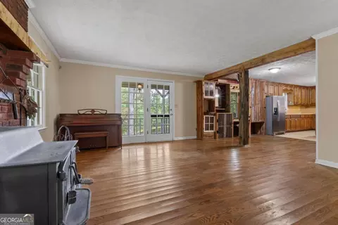 Living - 112 Brannon Rd, Buchanan, GA 30113 photo 4 of 4