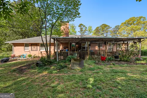 Exterior - 201 203 Alton Dr, Lagrange, GA 30241 photo 10 of 11