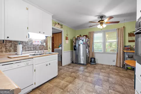 Kitchen - 201 203 Alton Dr, Lagrange, GA 30241 photo 3 of 3