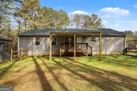 Exterior - 228 Emerald Cir, Colbert, GA 30628 photo 8 of 9