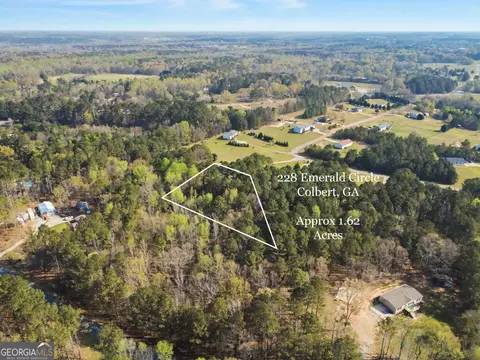 View/Area - 228 Emerald Cir, Colbert, GA 30628 photo 6 of 8