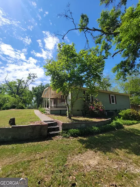 Exterior - 250 Wilcox Rd, Lagrange, GA 30241 photo 2 of 10