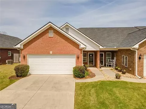606 Blackwood Ter SE, Calhoun, GA 30701