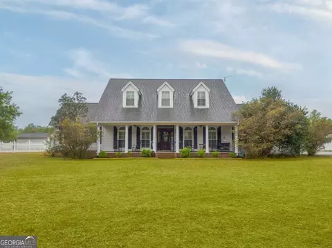202 Chesser Ln, Folkston, GA 31537