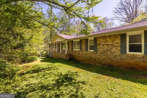 302 Pine Lake Dr, Cumming, GA 30040