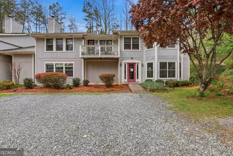 231 Stornoway Dr #2, Clayton, GA 30525