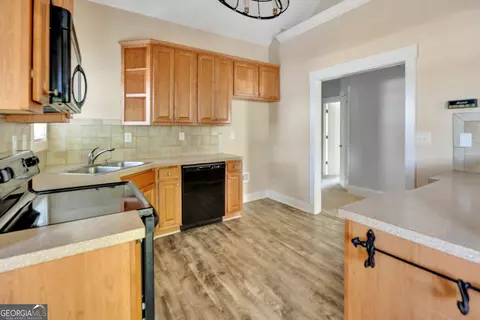 Kitchen - 205 Ryan Ln, Covington, GA 30014 photo 1 of 3