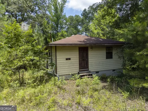 456 Horseshoe Cir, Macon, GA 31217