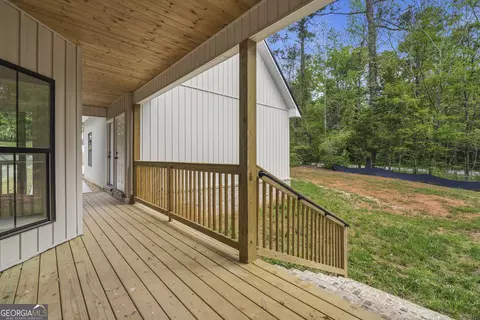 Exterior - 272 Clinton Crossing Dr, Gray, GA 31032 photo 12 of 22
