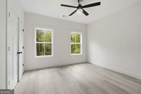 Bedroom - 272 Clinton Crossing Dr, Gray, GA 31032 photo 5 of 6