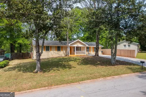185 Wynona Dr SE, Marietta, GA 30060