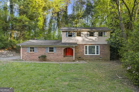 1973 Pine Tree Trl, Gainesville, GA 30501