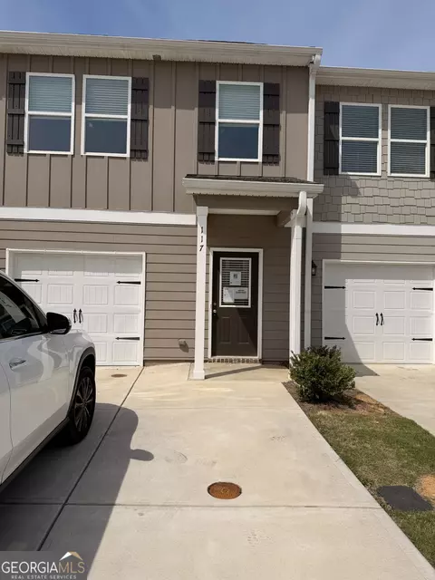 119 Village Green Dr NW, Adairsville, GA 30103