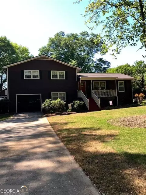 3824 Sanders Rd SW, Marietta, GA 30008