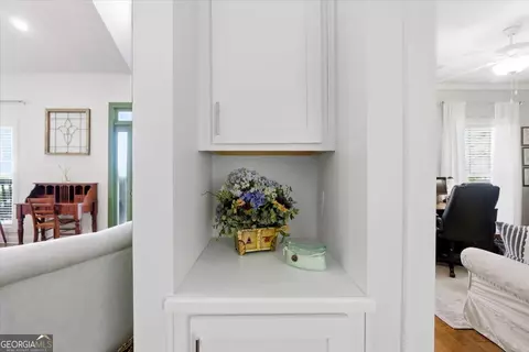 Entry Way - 731 Markhams Dr, Madison, GA 30650 photo 3 of 4