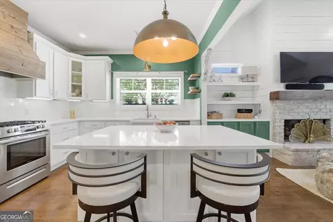 Kitchen - 731 Markhams Dr, Madison, GA 30650 photo 1 of 5