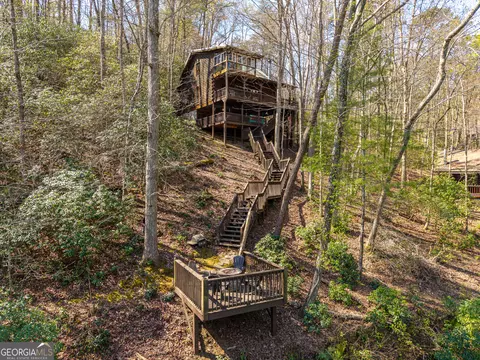 942 Granny Branch Dr, Blue Ridge, GA 30513