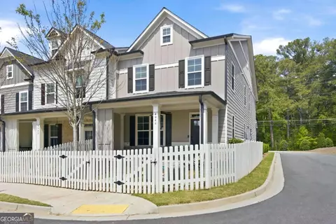 4944 Futral Dr, Acworth, GA 30101