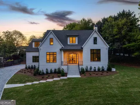 44 Hardeman Rd, Atlanta, GA 30342