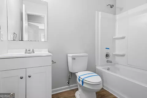 Bath - 741 Roscoe Davis Rd, Monroe, GA 30656 photo 1 of 2