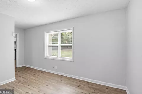 Living - 741 Roscoe Davis Rd, Monroe, GA 30656 photo 3 of 3