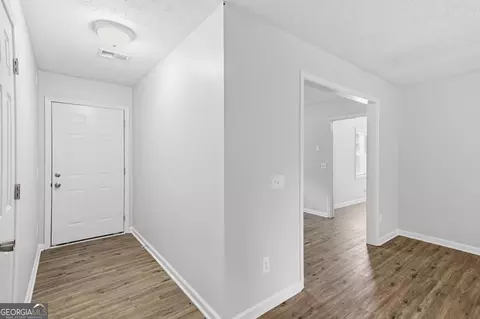 Entry Way - 741 Roscoe Davis Rd, Monroe, GA 30656 photo 1 of 1
