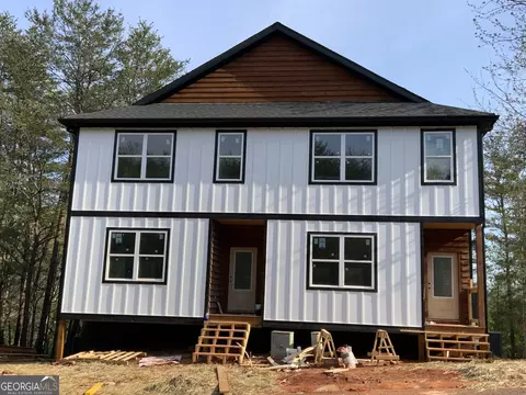 39 Sportarten Strasse # B, Helen, GA 30545