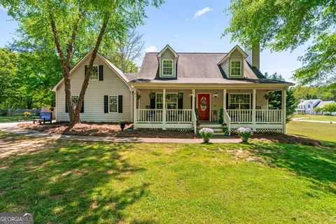 50 Bridgewater Dr, Newnan, GA 30265