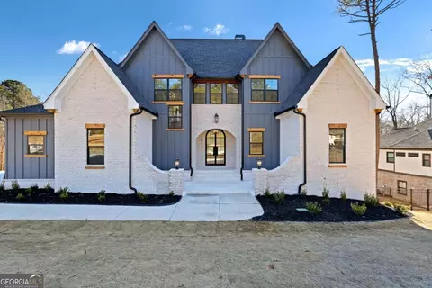 6113 Deepwater Cv, Gainesville, GA 30506