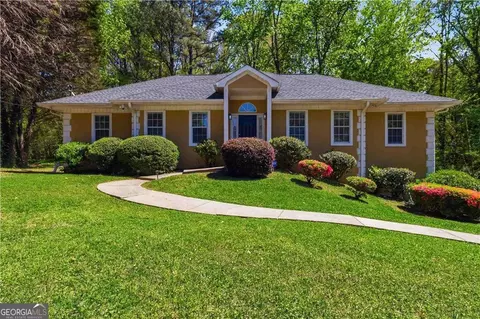 720 Garr Cir SW, Atlanta, GA 30331