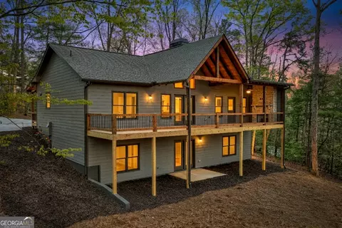 375 Seneca Dr, Ellijay, GA 30540