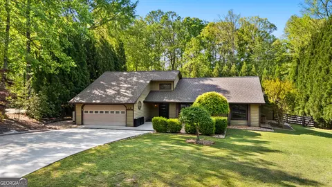 538 Pinegate Rd, Peachtree City, GA 30269