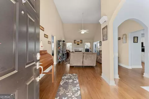 Entry Way - 2490 Harbin Springs Cv, Dacula, GA 30019 photo 1 of 2